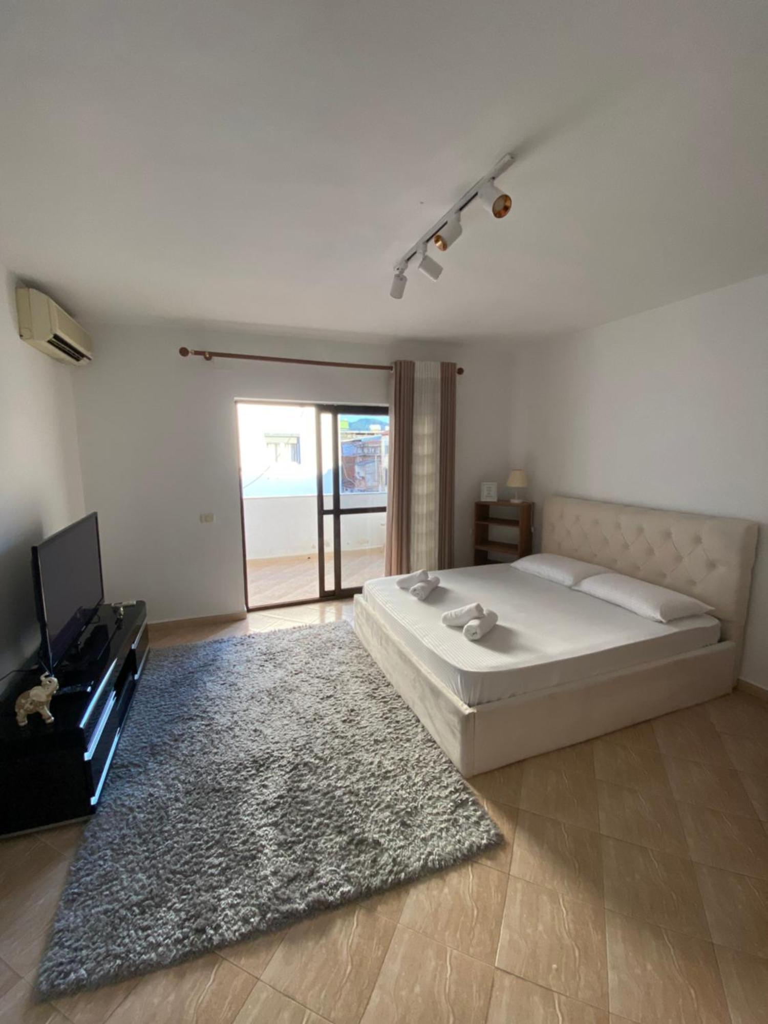 Appartement Myslym Shyri 2